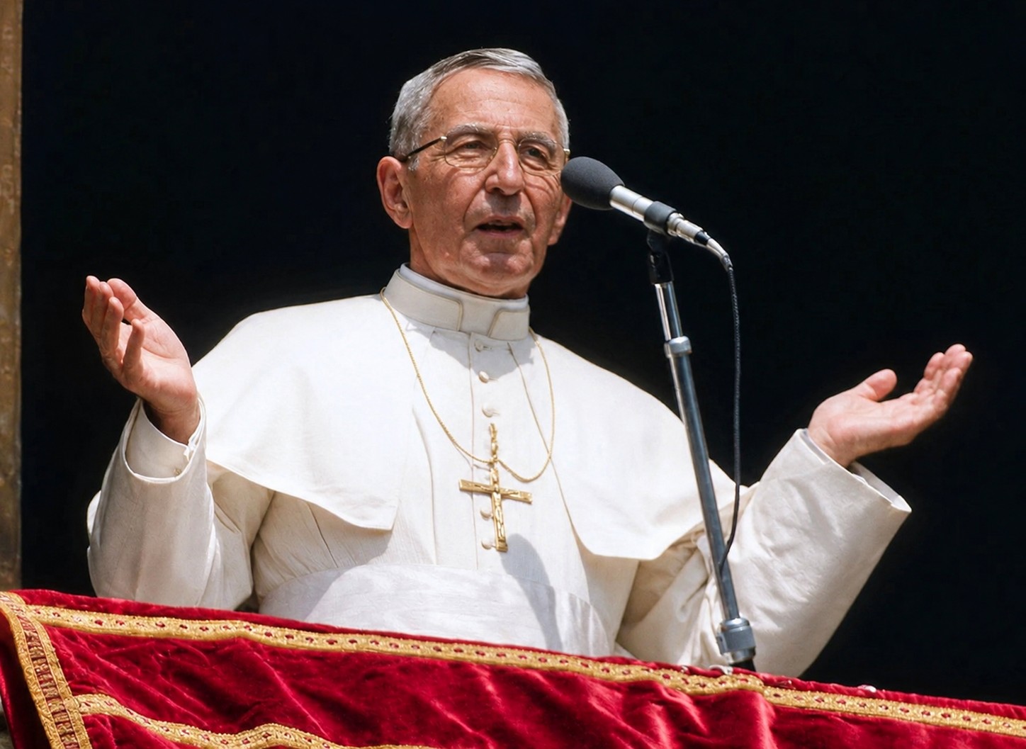 Il Papa del sorriso: chi era Giovanni Paolo I?
